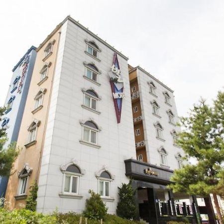 Bali Motel Daejeon Zewnętrze zdjęcie