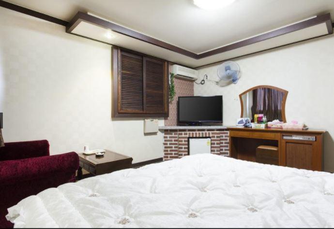 Bali Motel Daejeon Zewnętrze zdjęcie