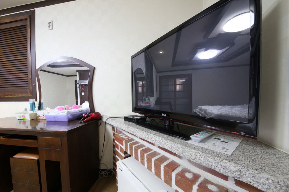 Bali Motel Daejeon Zewnętrze zdjęcie