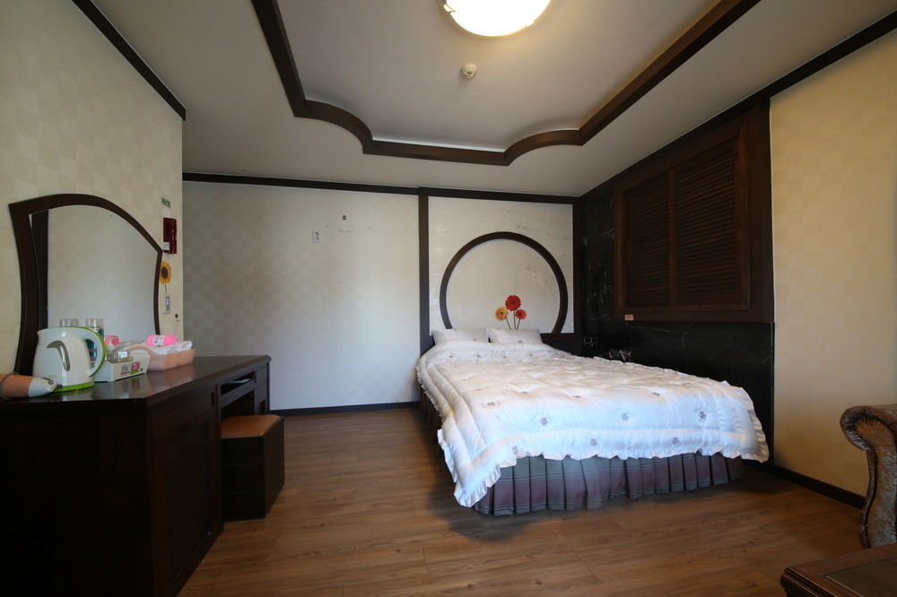 Bali Motel Daejeon Zewnętrze zdjęcie